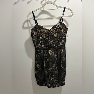 NWT Honey black and white lace formal dress size M